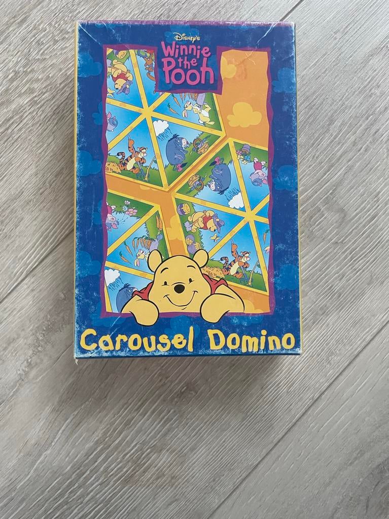 Disney's Winnie the Pooh Carousel Domino spel, Hobby en Vrije tijd, Een of twee spelers, Ophalen of Verzenden, Gebruikt