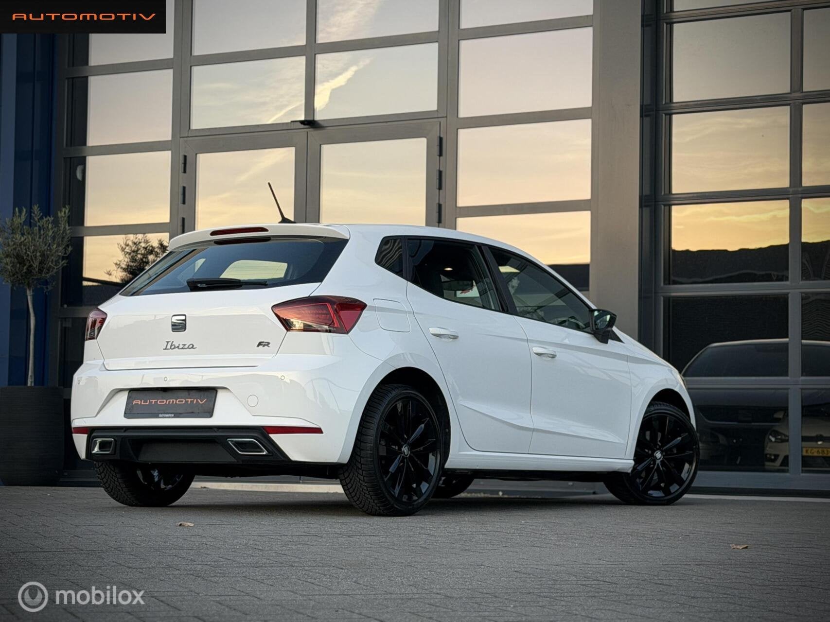Seat Ibiza 1.0 EcoTSI FR AUTOMAAT / VIRTUAL / ACC / CARPLAY, Dealer onderhouden, Gebruikt, Euro 6, Bedrijf