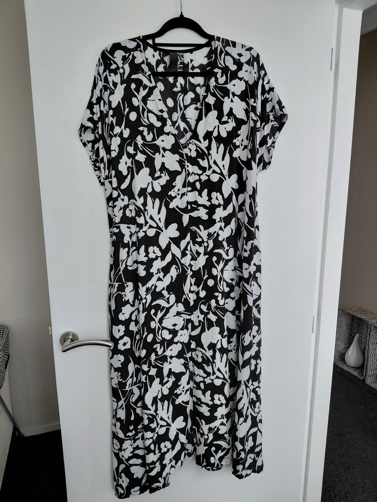 Te Koop: MAT FASHION Jurk,  mt. 46/48. Zwart/Wit., Kleding | Dames, Ophalen of Verzenden, Zo goed als nieuw, Mat Fashion, Jurk