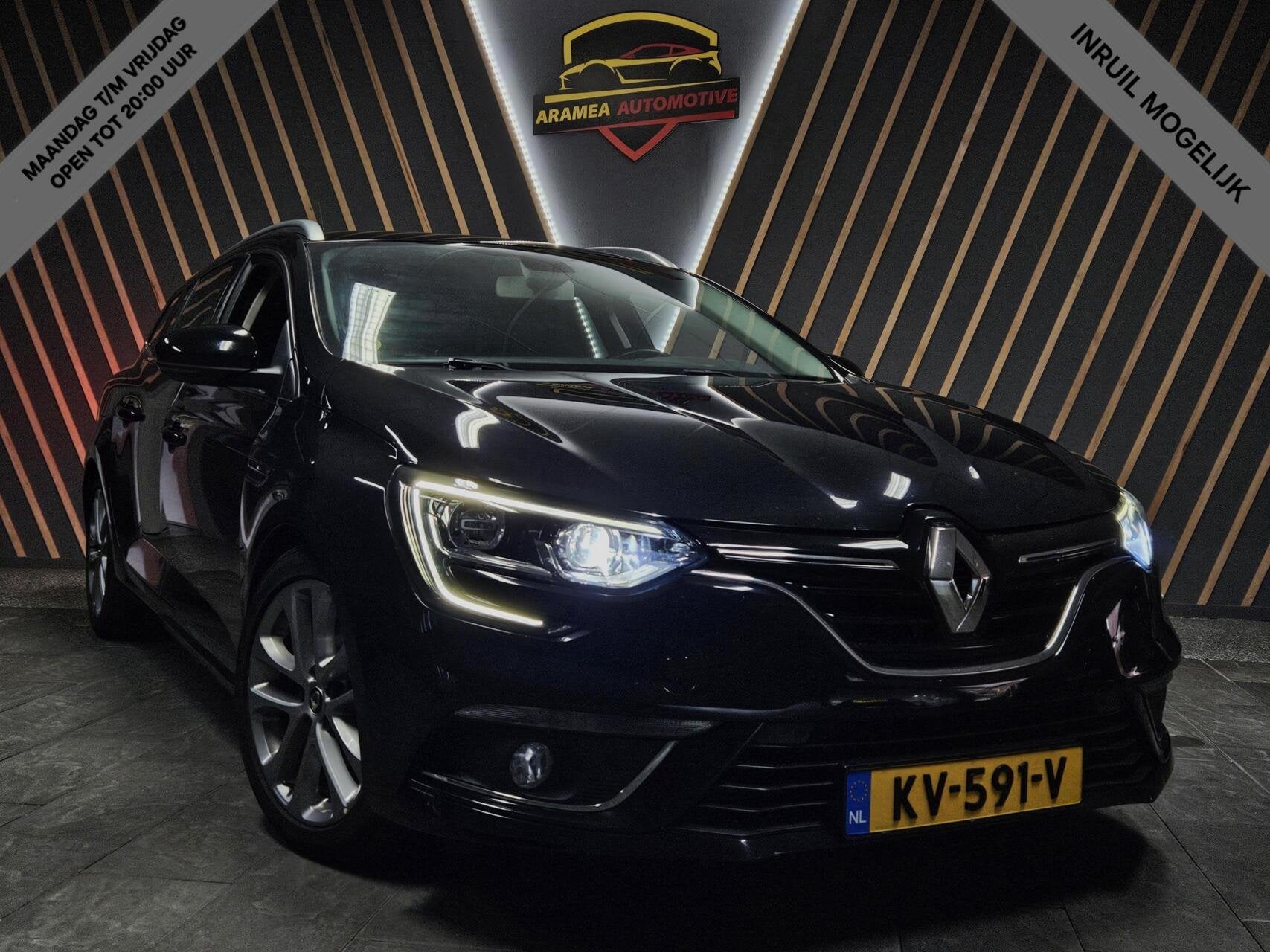 Renault Megane SW 1.5 dCi|LED|Trekhaak|Stoelverwarming|Parke, Voorwielaandrijving, Gebruikt, 4 cilinders, Zwart