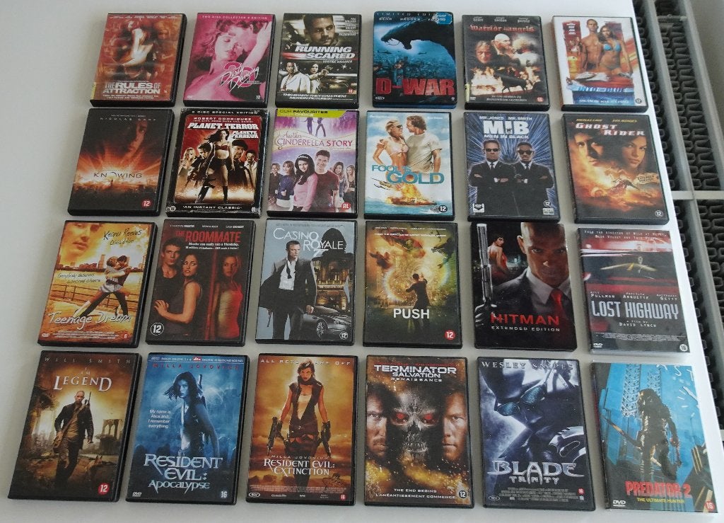 84 DVD Films -- Actie, Thriller, Horror, Comedy, Cd's en Dvd's, Dvd's | Actie, Zo goed als nieuw, Alle leeftijden, Ophalen