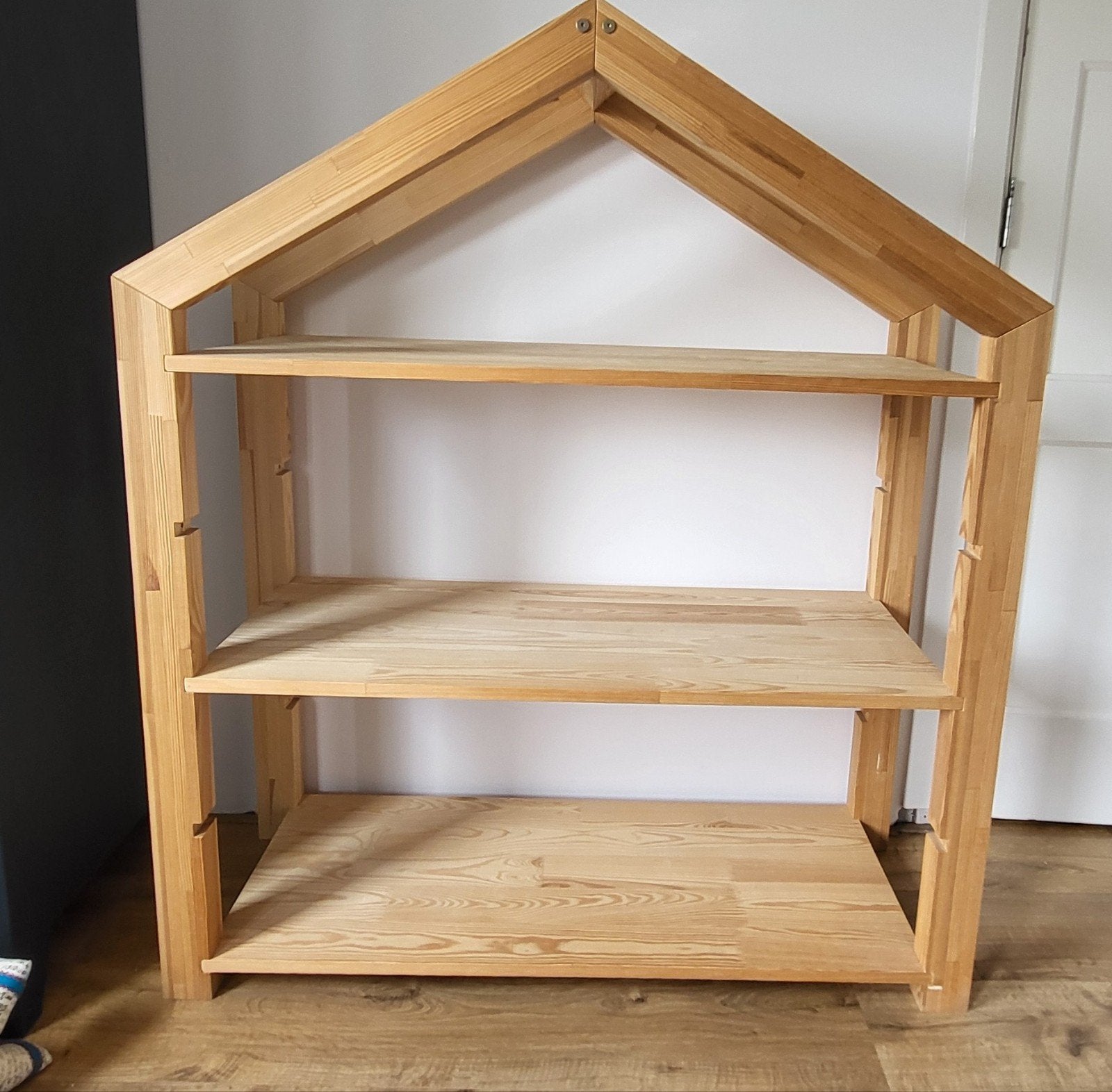 Mooie kinderkast van natuurlijk en duurzaam hout, Ophalen, Zo goed als nieuw, Kast