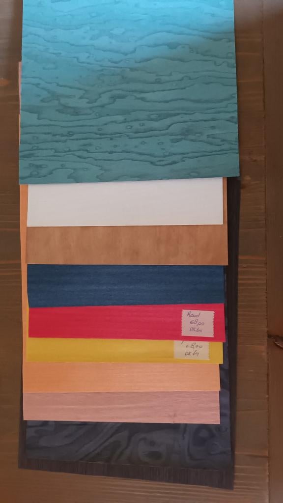 10 vellen ingekleurd echt hout fineer, Ophalen of Verzenden, Nieuw