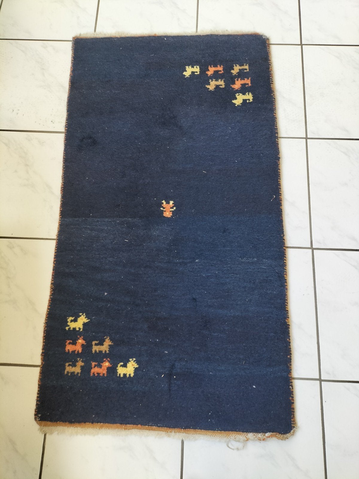 Donkerblauw Gabbeh tapijt met geometrische figuren, Ophalen, Gebruikt, 100 tot 150 cm, 50 tot 100 cm