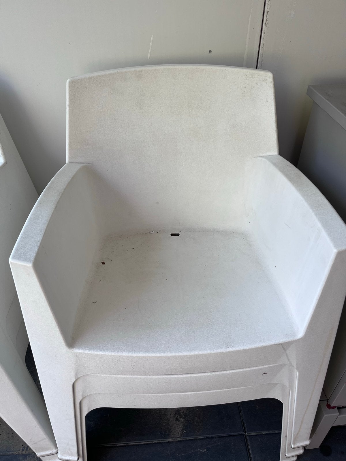 6 gebruikte kunststof tuinstoelen, Ophalen, Gebruikt, Kunststof, Stapelbaar