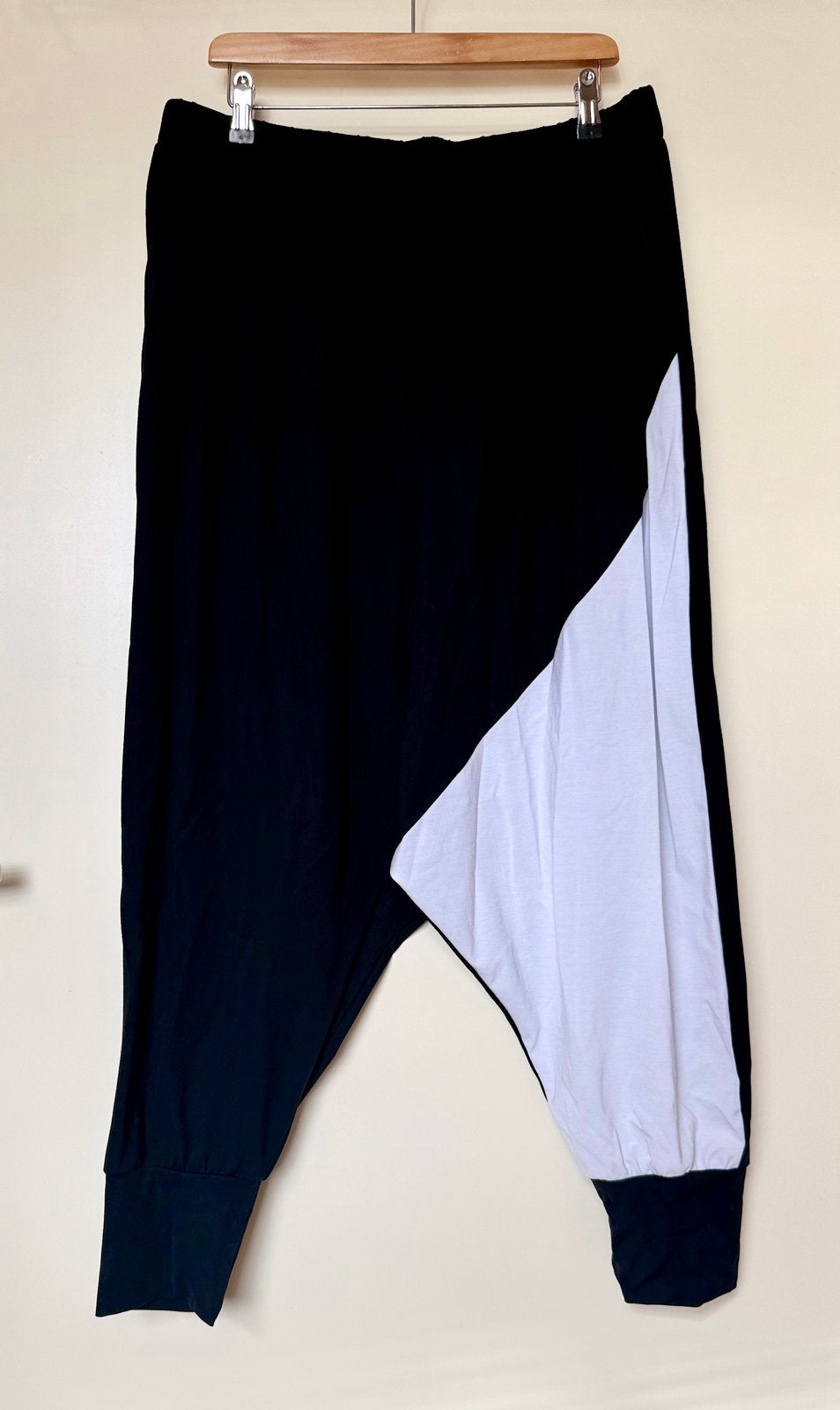 Zwart-wit baggy broek xxl, Ophalen of Verzenden, Nieuw, Overige maten, Zwart