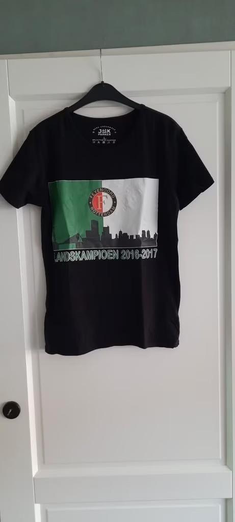 Feyenoord T shirt, Ophalen of Verzenden, Zo goed als nieuw, Maat 52/54 (L), Zwart