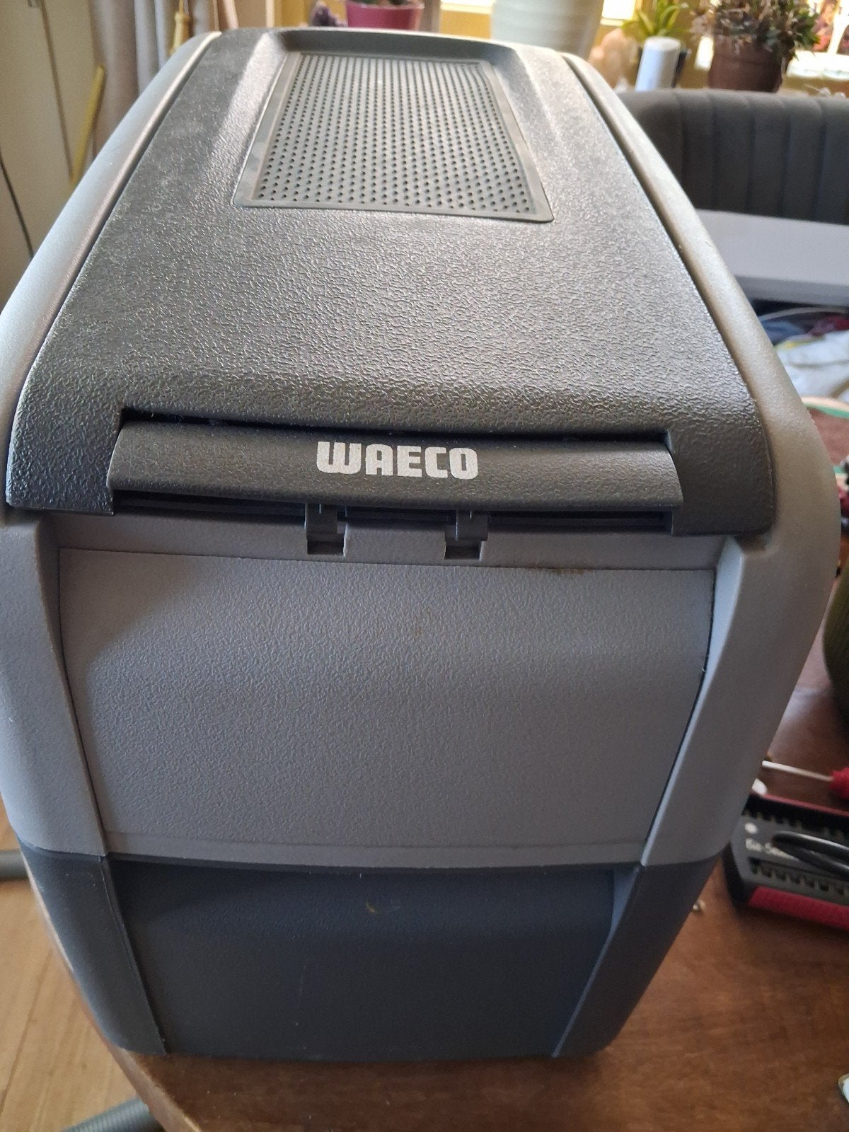 waeco koelbox, Ophalen, Zo goed als nieuw, Koelbox, Elektrisch