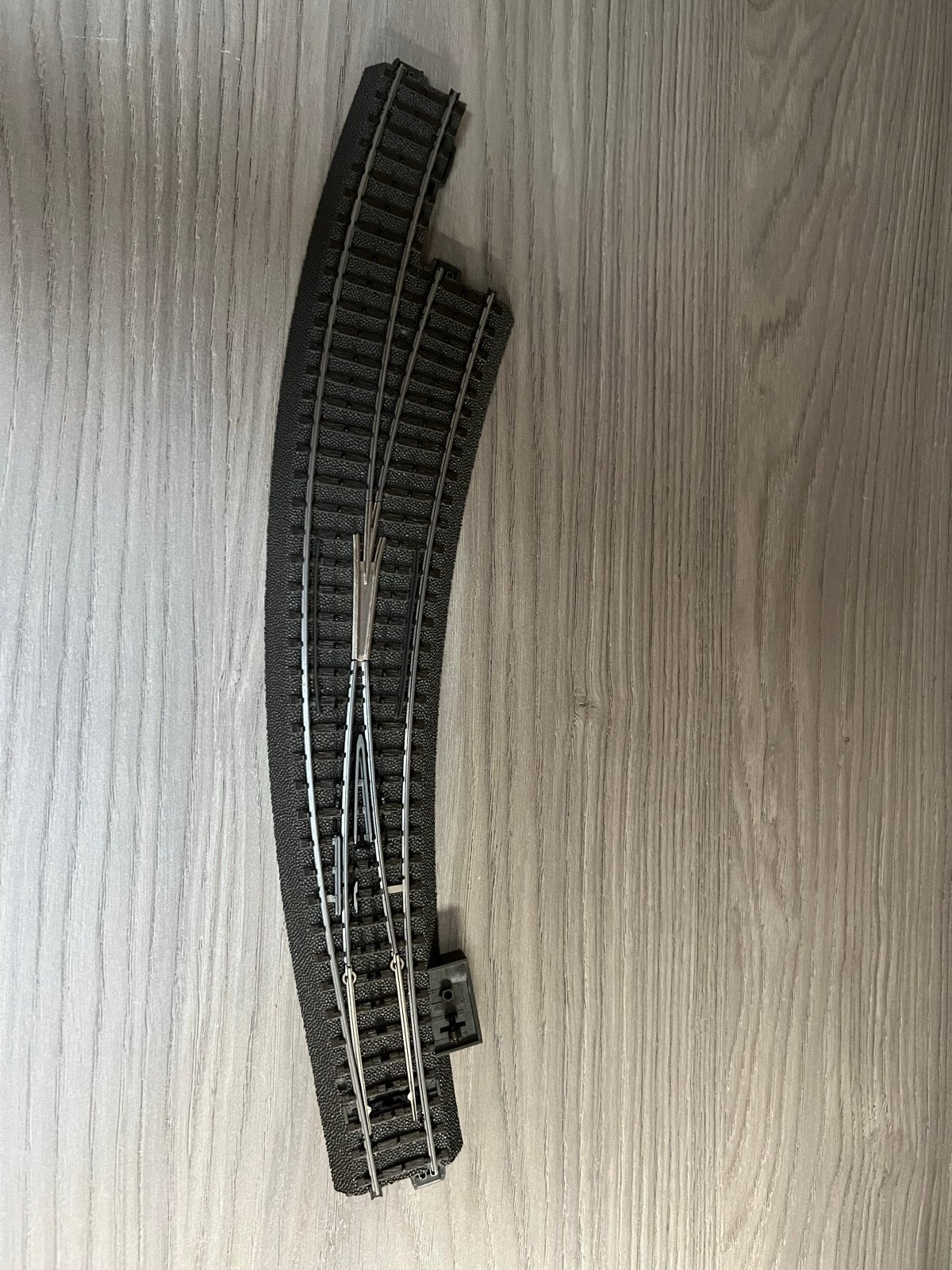 Märklin C-rail  24772 gebogen wissel, Hobby en Vrije tijd, Modeltreinen | H0, Wisselstroom, Rails, Ophalen of Verzenden, Zo goed als nieuw