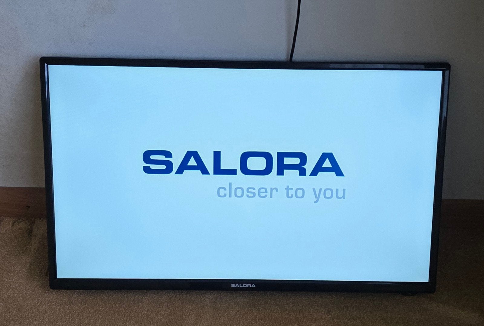 Salora 28 inch TV, Ophalen, Zo goed als nieuw