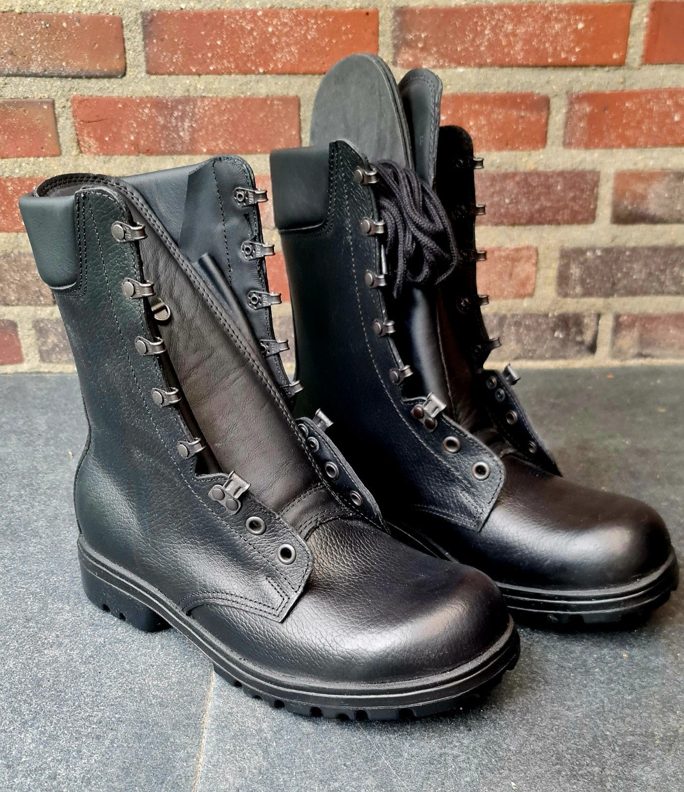 Veiligheidsschoenen met stalen neuzen - Maat 43,5, Ophalen, Nieuw, Zwart, Boots
