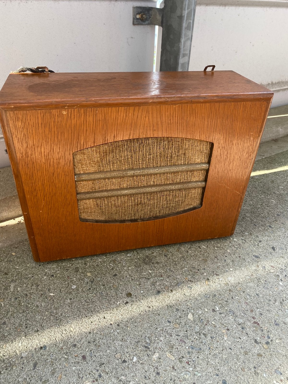 artdeco amsterdamse school radiodistributie kastje, Ophalen of Verzenden