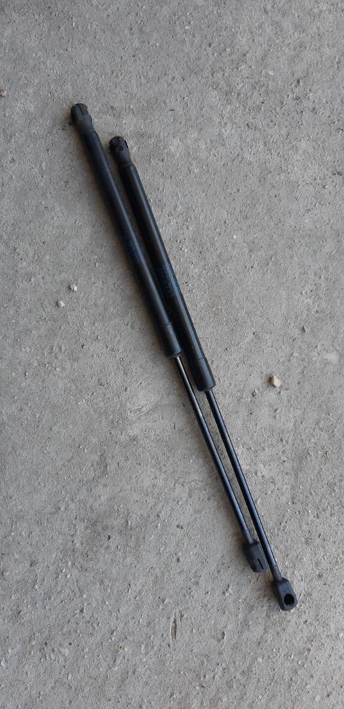 Setje gasveren achterklep Opel Corsa C model, Ophalen of Verzenden