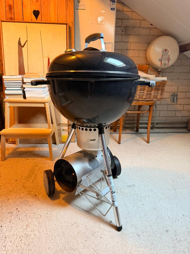 WEBER BBQ 47CM - NIEUW + accessoires, Ophalen, Zo goed als nieuw, Met accessoires