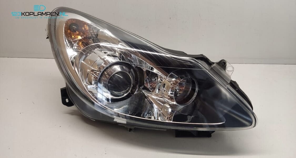Opel Corsa D koplamp rechts, Gebruikt, -, -, Opel