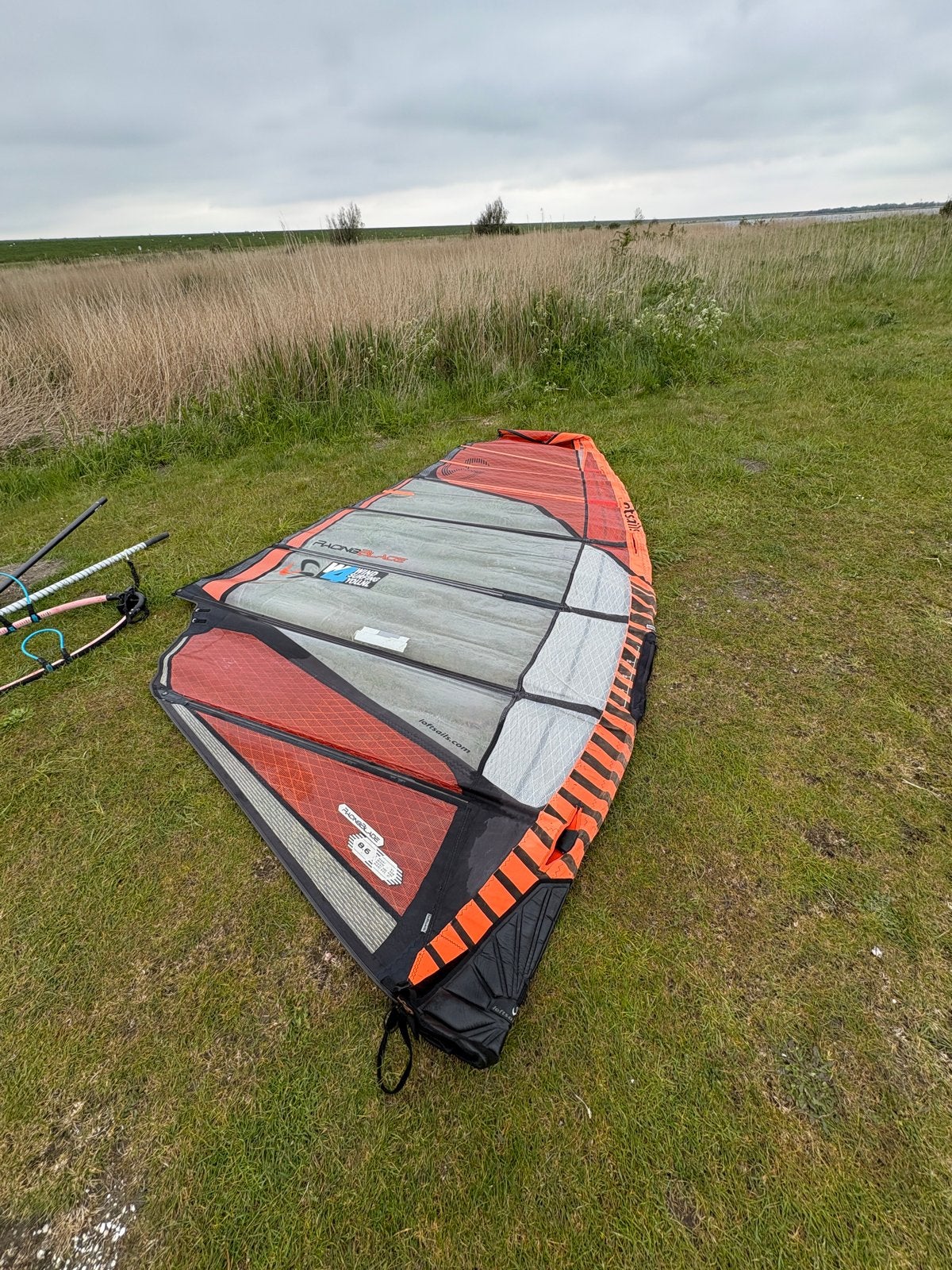 Loftsails Racingblade 8.6 windsurfzeil, Watersport en Boten, Windsurfen, Ophalen, Gebruikt, 8 m² of meer, Zeil