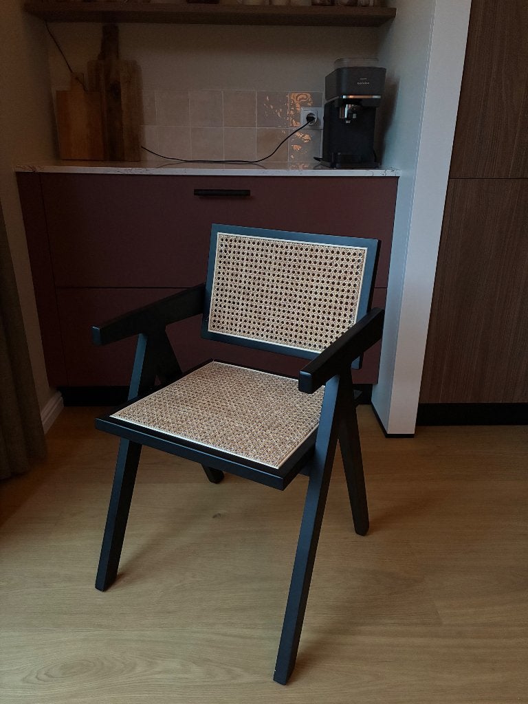 Rotan stoeltje, Ophalen, Japandi, Zwart, Zo goed als nieuw
