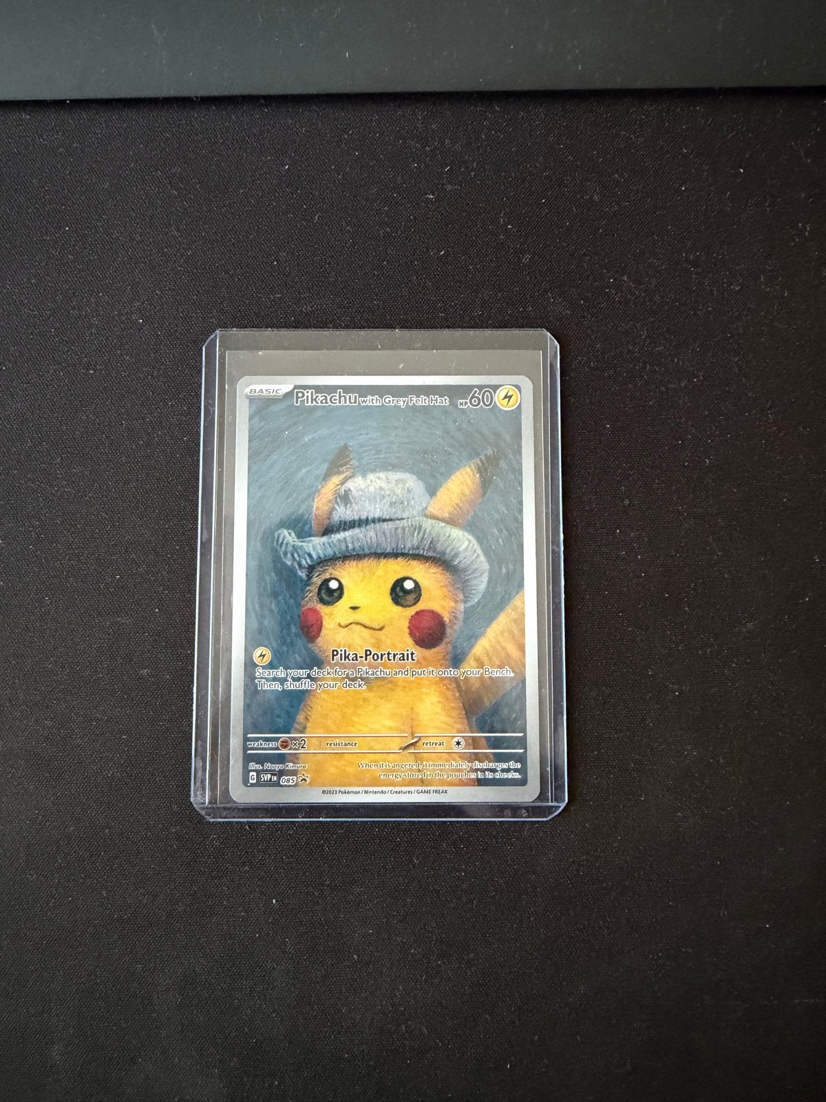 Pikachu met Grijze Vilten Hoed, Hobby en Vrije tijd, Ophalen of Verzenden, Zo goed als nieuw, Losse kaart