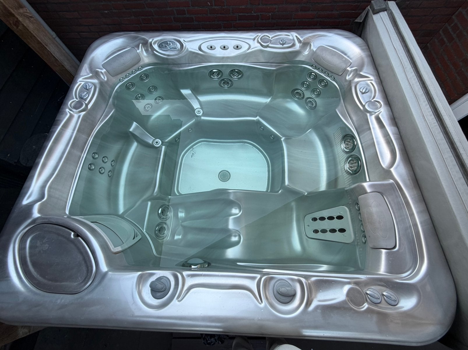 6 persoons Hotspring, Tuin en Terras, Ophalen, Gebruikt, Filter, Vast