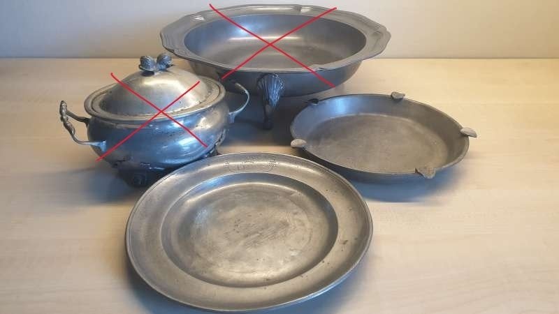4 tinnen objecten : sierbord, asbak, pot + deksel, schaal, Ophalen
