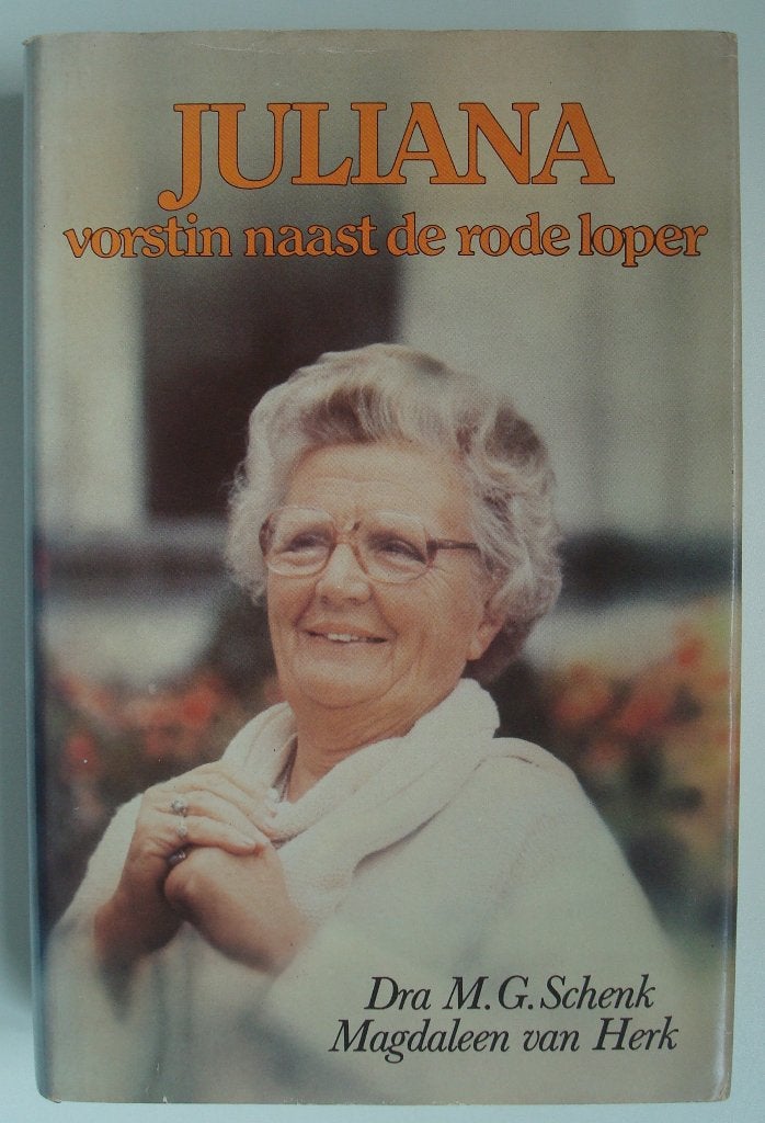 Juliana - vorstin naast de rode loper, 1e druk uit 1980, Boeken, Ophalen, Zo goed als nieuw