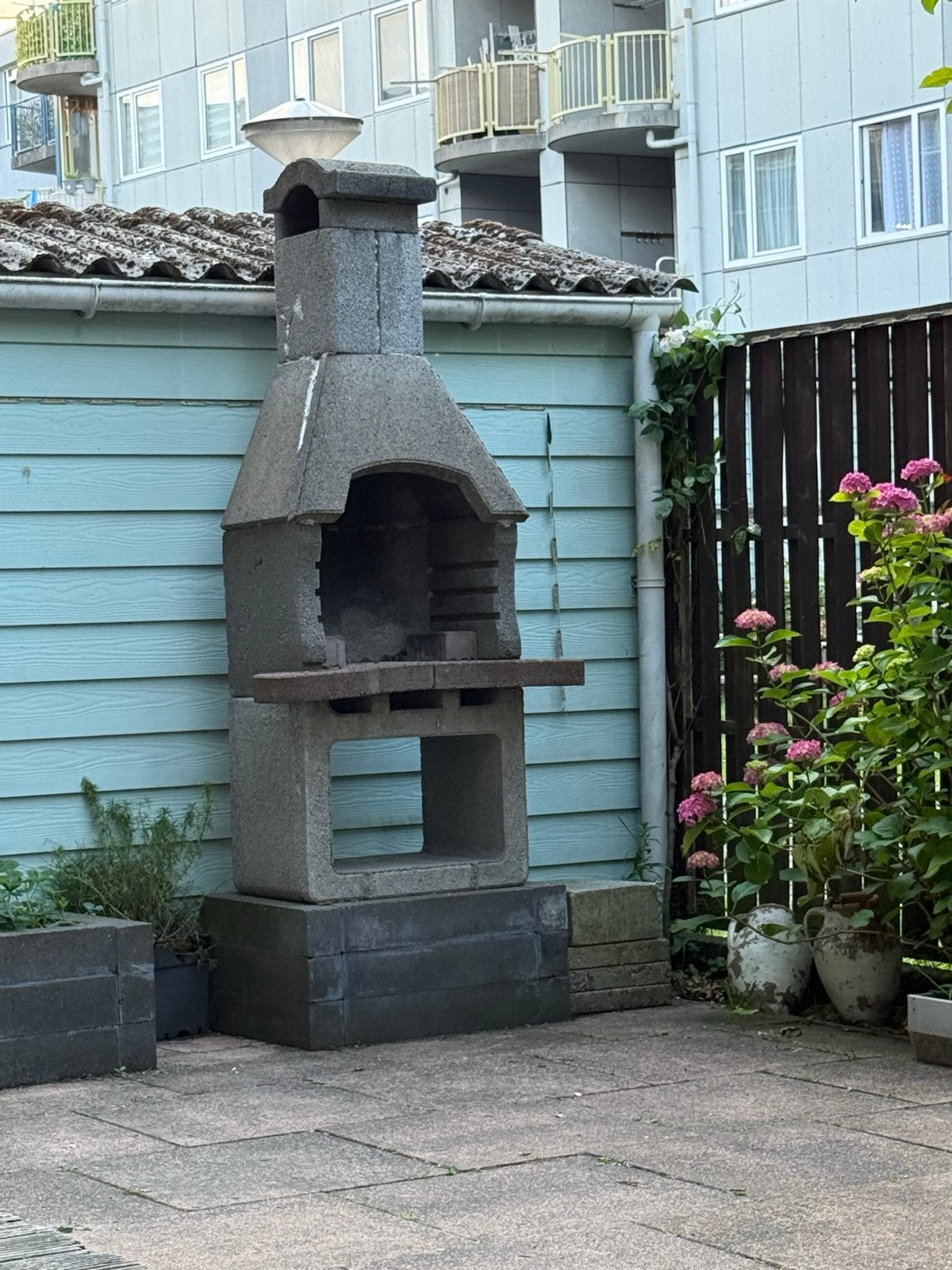 Stevige stenen barbecue voor buiten, Ophalen, Gebruikt