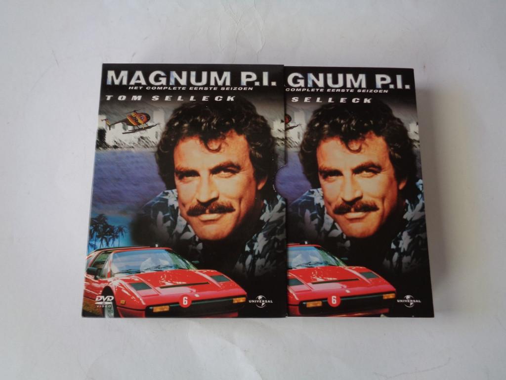 Universal Studios Magnum P.I. - Seizoen 1 DVD Box (6 DVD''s), Alle leeftijden, Boxset, Ophalen of Verzenden, Zo goed als nieuw