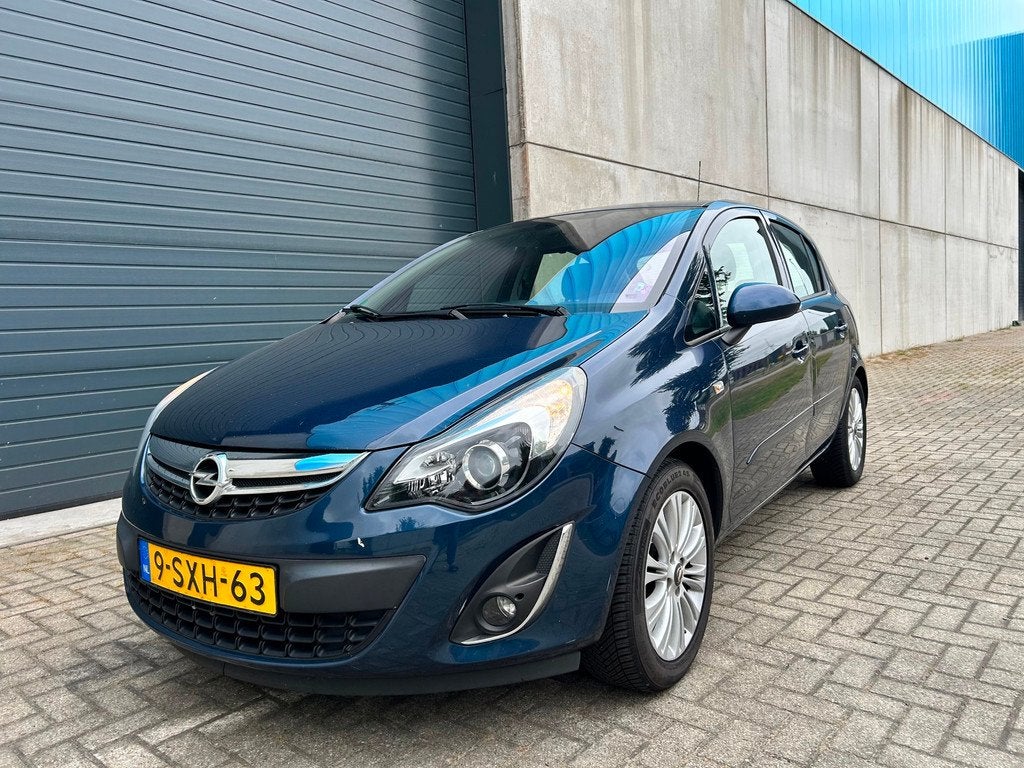 Opel Corsa 1.2i 16V Cosmo AIRCO G3 NAVI PDC 5DRS, Voorwielaandrijving, Euro 5, 86 pk, Gebruikt