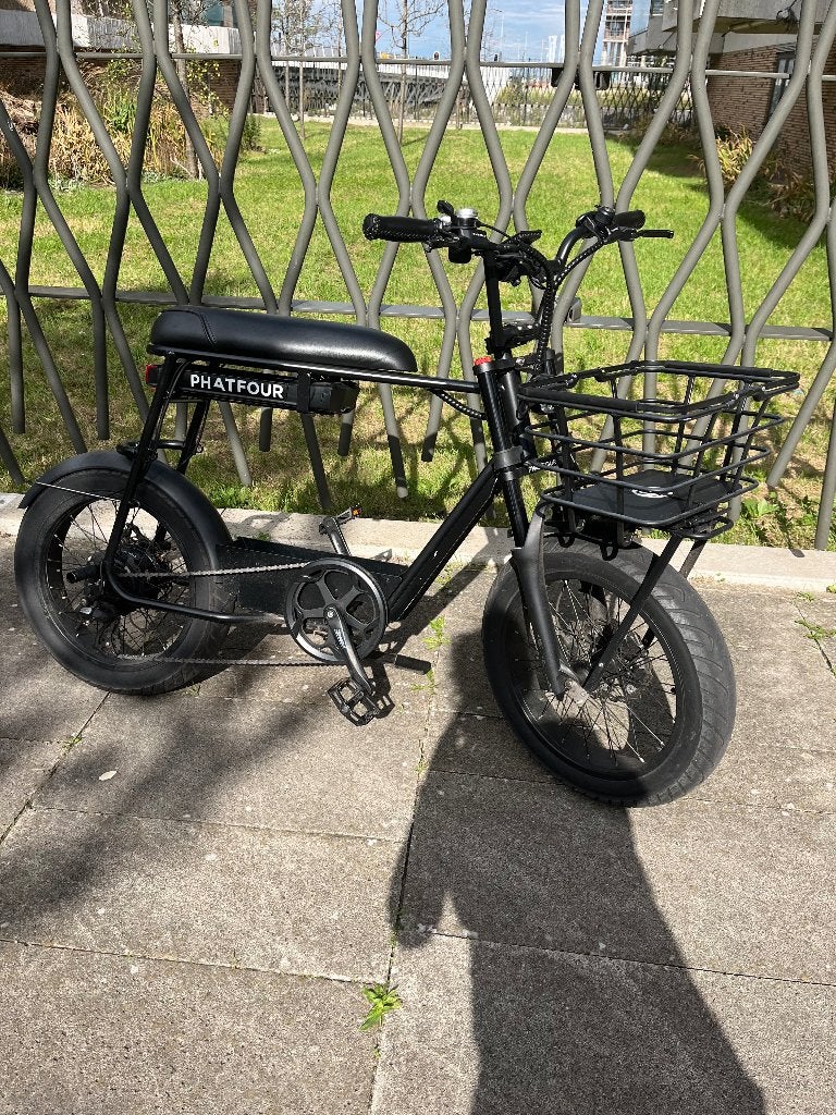 Phatfour FLB Hoog E-bike - Zwart, 17.5 Ah accu, 2-persoons, Zo goed als nieuw, 59 cm of meer, 50 km per accu of meer, Ophalen