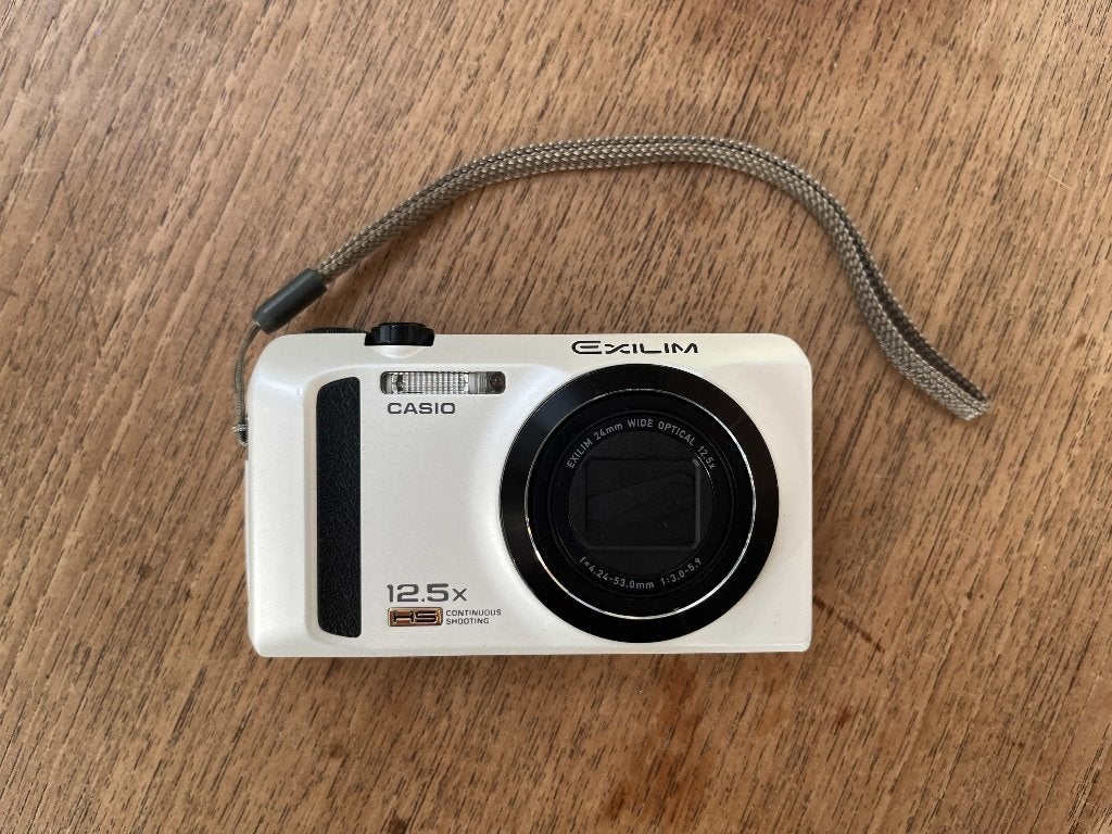 Casio Exilim EX ZR300 Digital camera 16mb, Compact, Ophalen of Verzenden, Zo goed als nieuw, 16 Megapixel