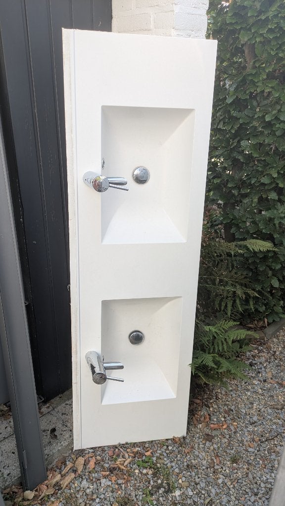 Dubbele wastafel, Huis en Inrichting, Badkamer | Badkamermeubels, Ophalen, Gebruikt, 150 tot 200 cm, Minder dan 100 cm