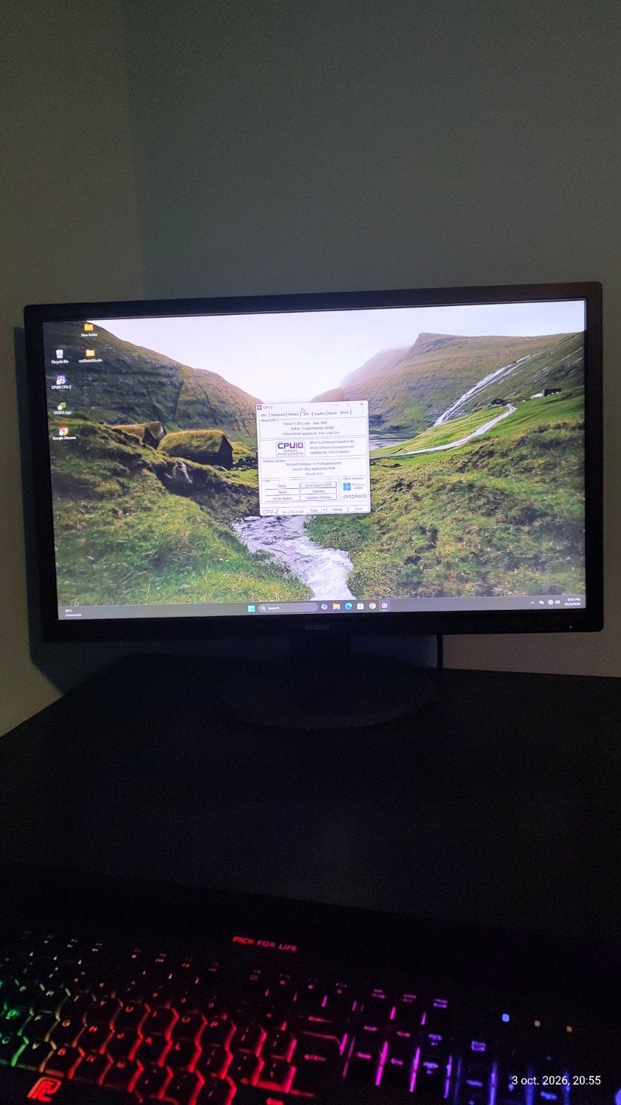 Iiyama ProLite E2483HS-B1 24" Full HD Monitor