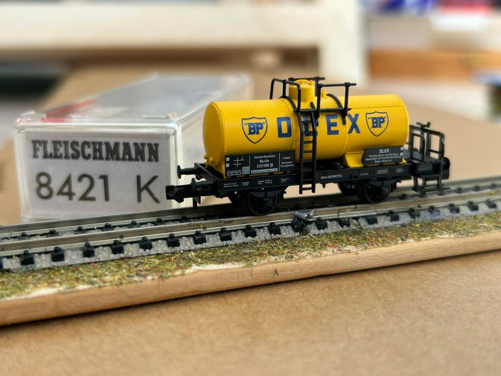 N Fleischmann 8421k BP met spaakwielen zo goed als nieuw, Gelijkstroom, Fleischmann, Wagon, Ophalen of Verzenden