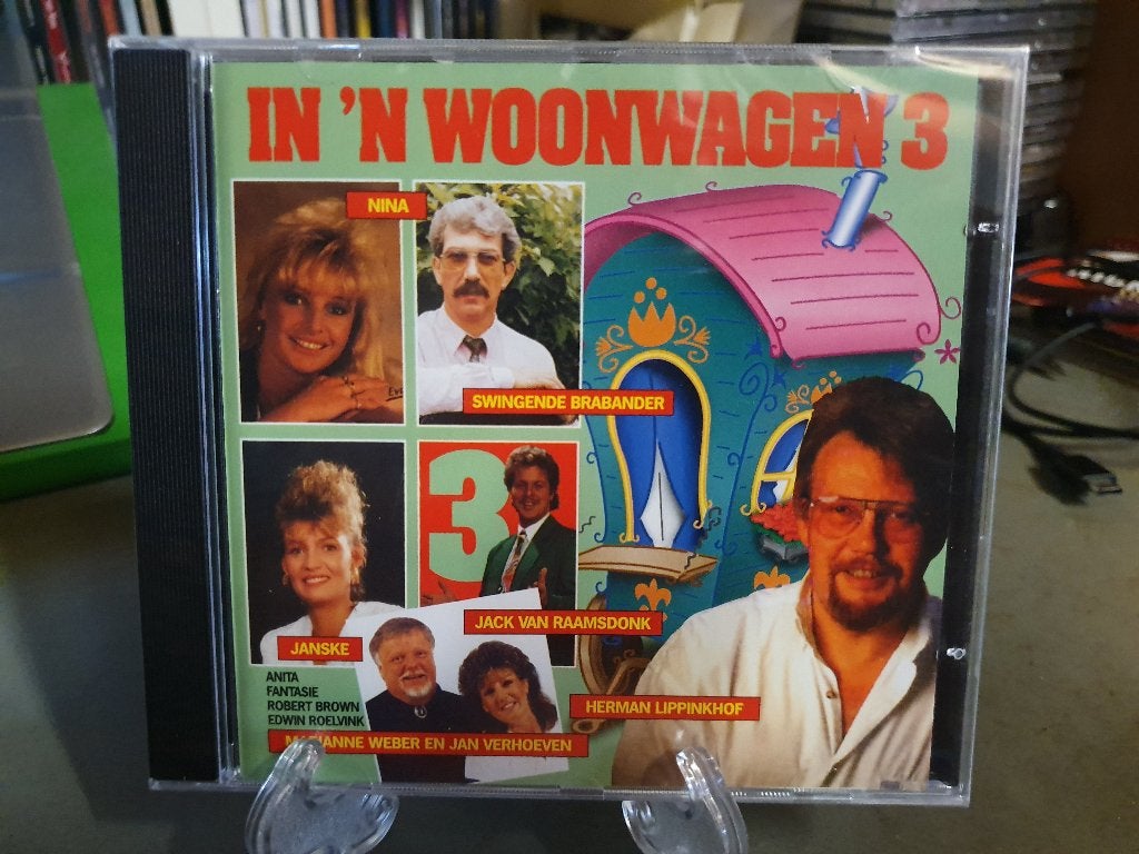 In n Woonwagen cd 3, Ophalen, Zo goed als nieuw, Levenslied of Smartlap