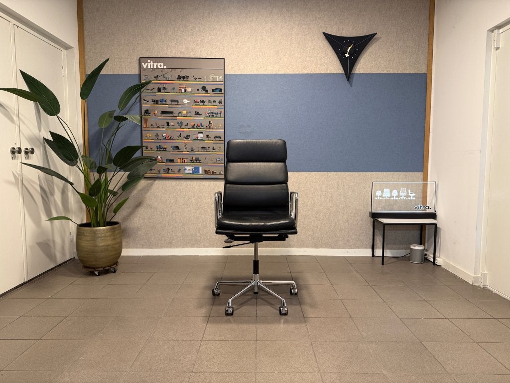 Vitra | Eames | EA219 | Zwart Leder & Chrome | 1x, Vitra, Gebruikt, Zwart, Ophalen of Verzenden