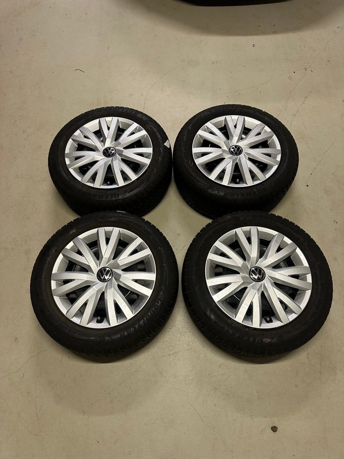 Vw golf 16 inch velgenset orgineel, Ophalen, Gebruikt, 16 inch, Banden en Velgen