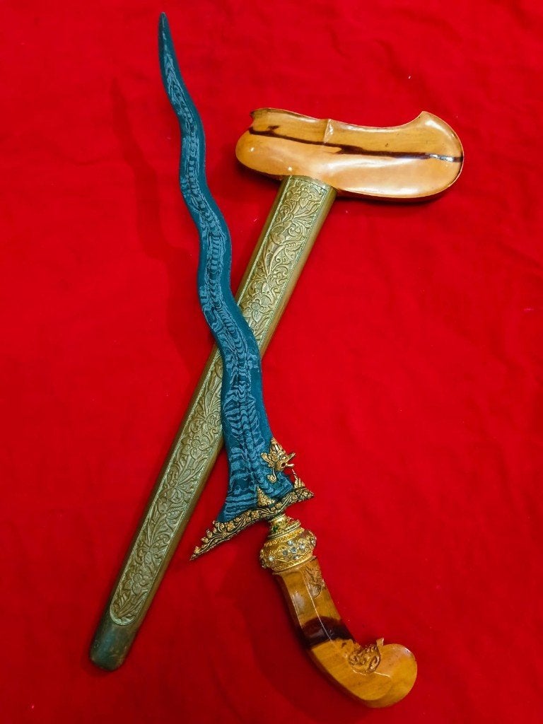 Antieke Keris Nagasasra 7 Luk Pamor Toya Mambeg Timoho SVG66, Verzenden, Overige materialen, Indonesië, Meerkleurig