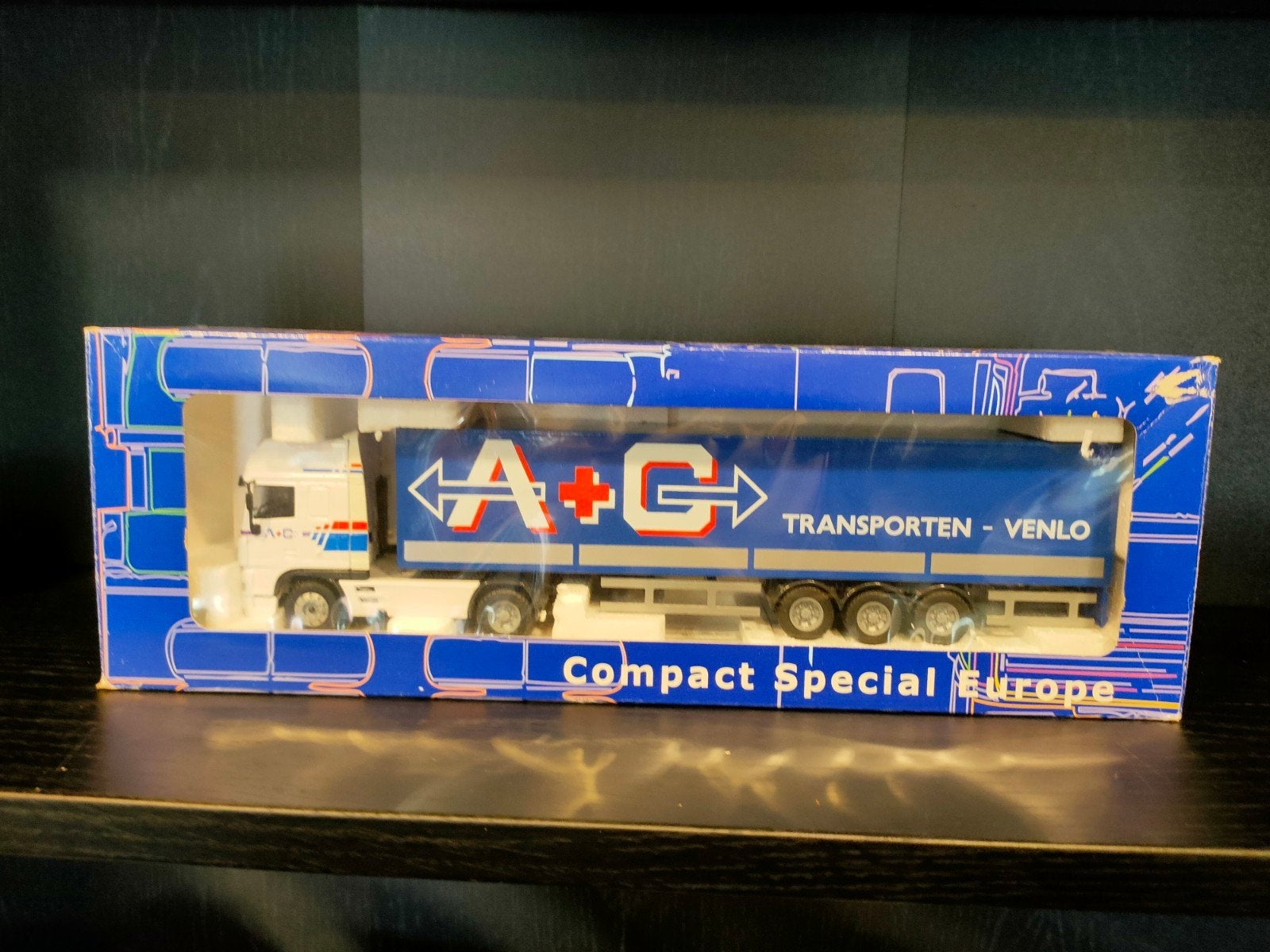 Holland Oto CSE DAF XF A+G Transporten Venlo - 1:50, Ophalen, Bus of Vrachtwagen