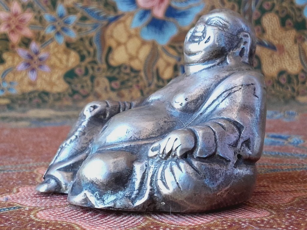 Origineel oud Chinees brons beeldje van Boeddha 5 cm., Zilver, Handgemaakt, Ophalen of Verzenden, China