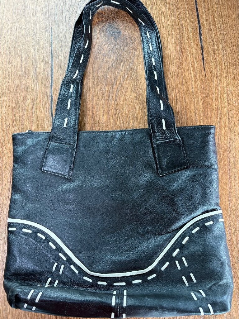 zwarte leren Radley London handtas met witte stiksels, Ophalen of Verzenden, Zo goed als nieuw, Zwart, Handtas