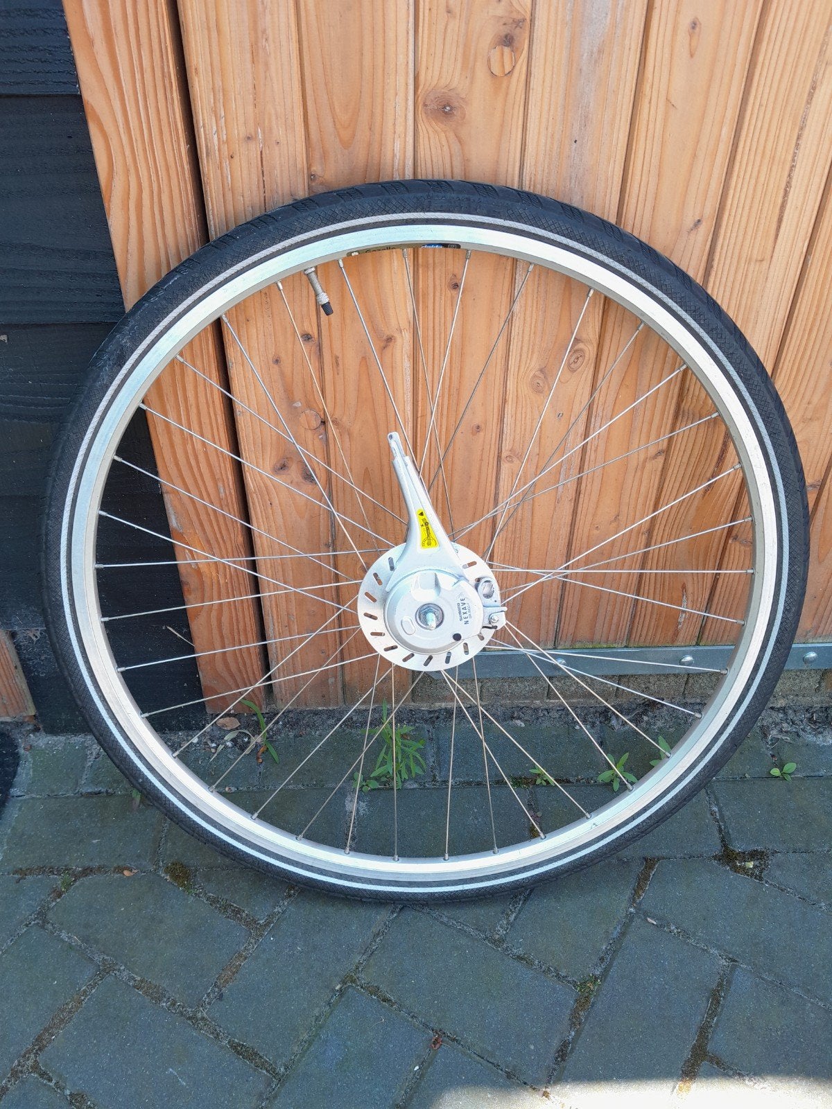 28" voorwiel Nexave rollerbrake met ingebouwde dynamo, Fietsen en Brommers, Fietsonderdelen, Ophalen