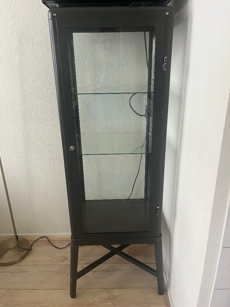 Vitrinekast IKEA Fabrikör antraciet, Ophalen, 50 tot 100 cm, Zo goed als nieuw, 150 tot 200 cm