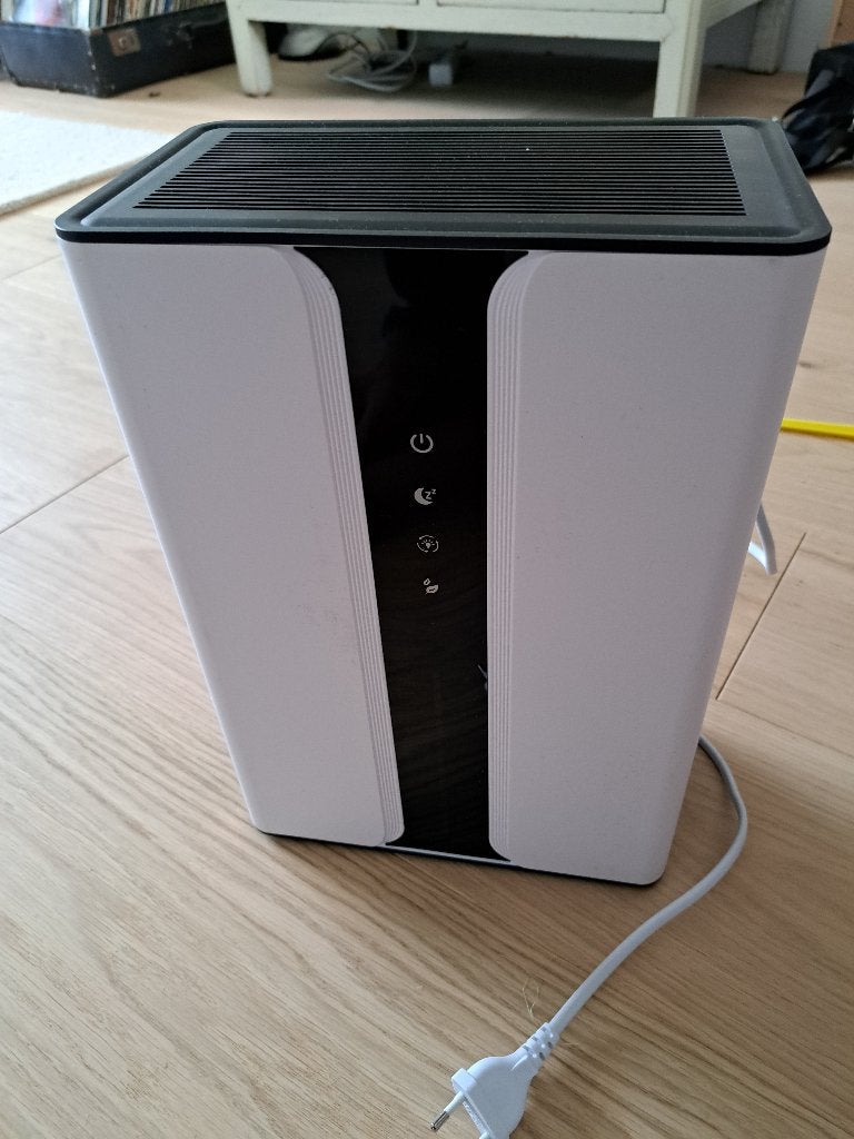 Compacte Dehumidifier - Zo goed als nieuw, Ophalen, Zo goed als nieuw, Luchtbevochtiger