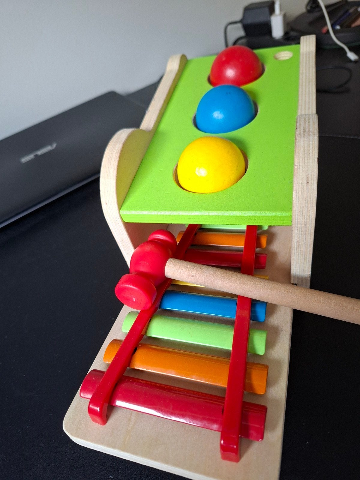 Speelgoed kroko met muziek instrument.Hout, Ophalen, Zo goed als nieuw