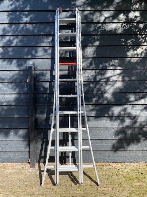 altrex rocky DR 3x10 ladder, Ophalen, Zo goed als nieuw, Ladder, 4 meter of meer