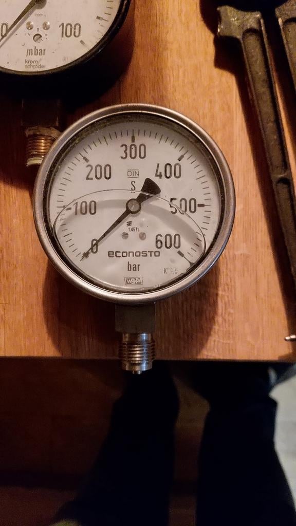 Econosto Manometer tot 600 bar, Ophalen of Verzenden, Gebruikt, Druk