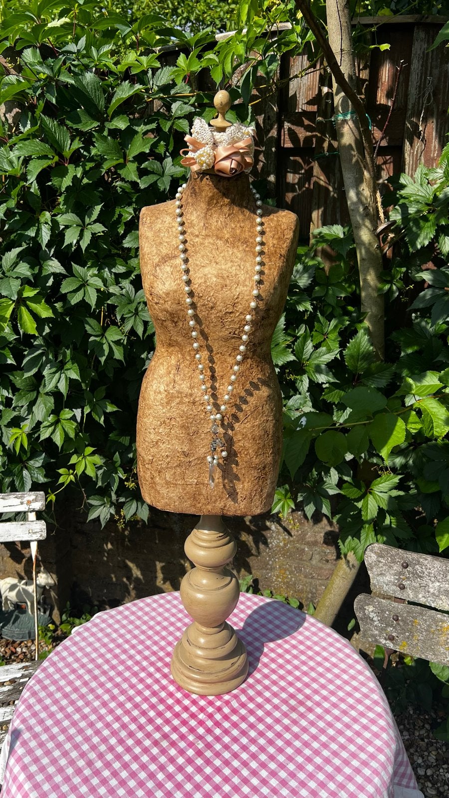 Decoratieve paspop / mannequin voor sieraden presentatie, Ophalen of Verzenden