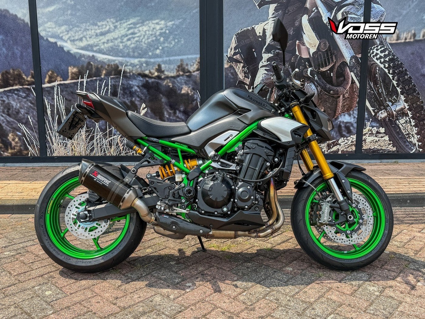 Kawasaki Z900 SE PERFORMANCE (bj 2026), Bedrijf, Info@kawasaki.nl, Jacobus Spijkerdreef 1-3
2132 PZ  Hoofddorp, NL, Kawasaki Motors Europe N.V.