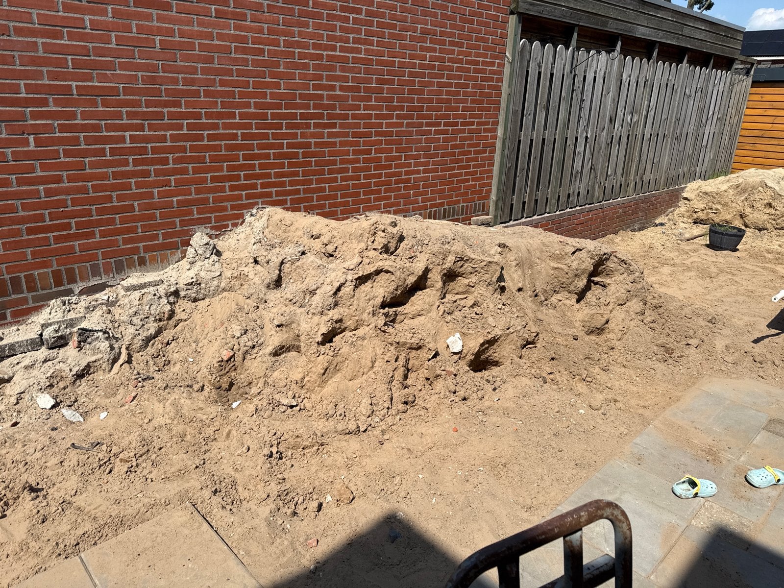 Gratis Zand met licht puin (6-8 m3), Tuin en Terras, Zand, Ophalen of Verzenden, Gebruikt, Ophoogzand