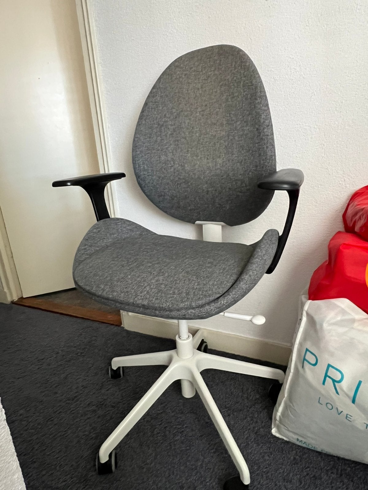 Hattefjäll bureaustoelen, Huis en Inrichting, Ophalen, Zo goed als nieuw, Zwart